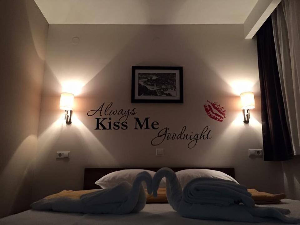 Hotel Oaza Konjic Quarto foto