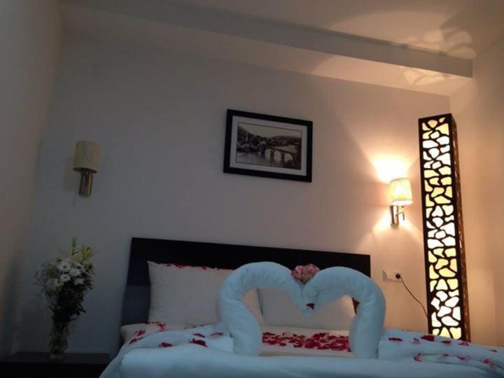 Hotel Oaza Konjic Quarto foto