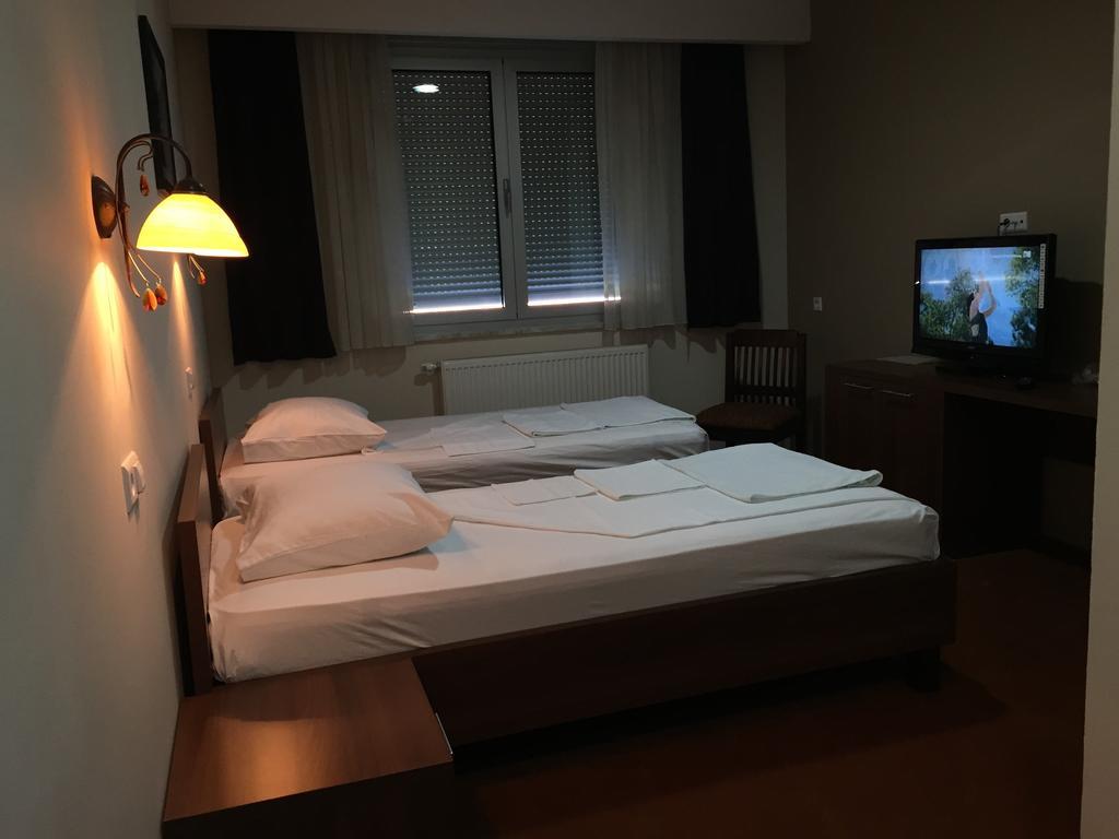 Hotel Oaza Konjic Exterior foto